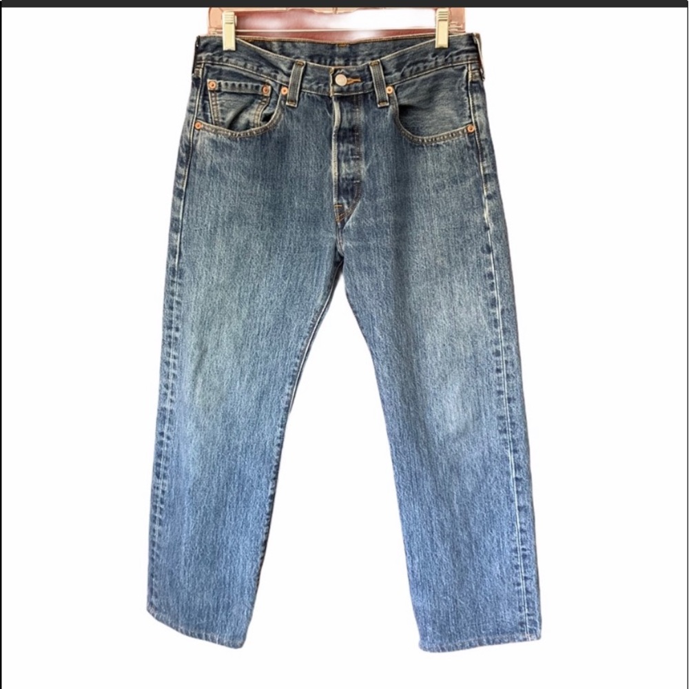 Levi’s 501 button fly vintage jeans